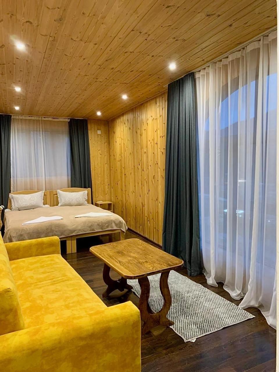 Guest House Keti Margiani ميستيا المظهر الخارجي الصورة