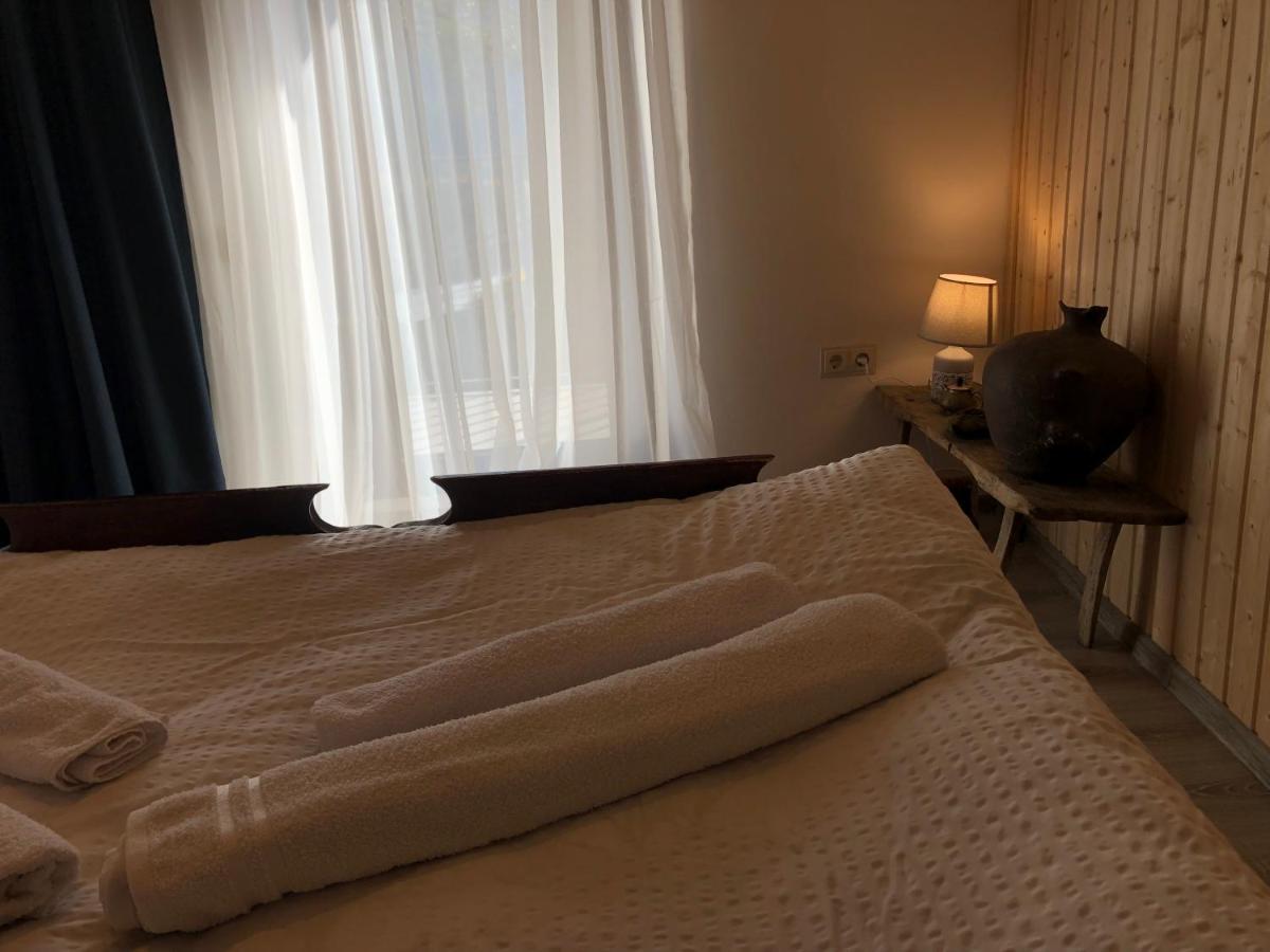 Guest House Keti Margiani ميستيا المظهر الخارجي الصورة