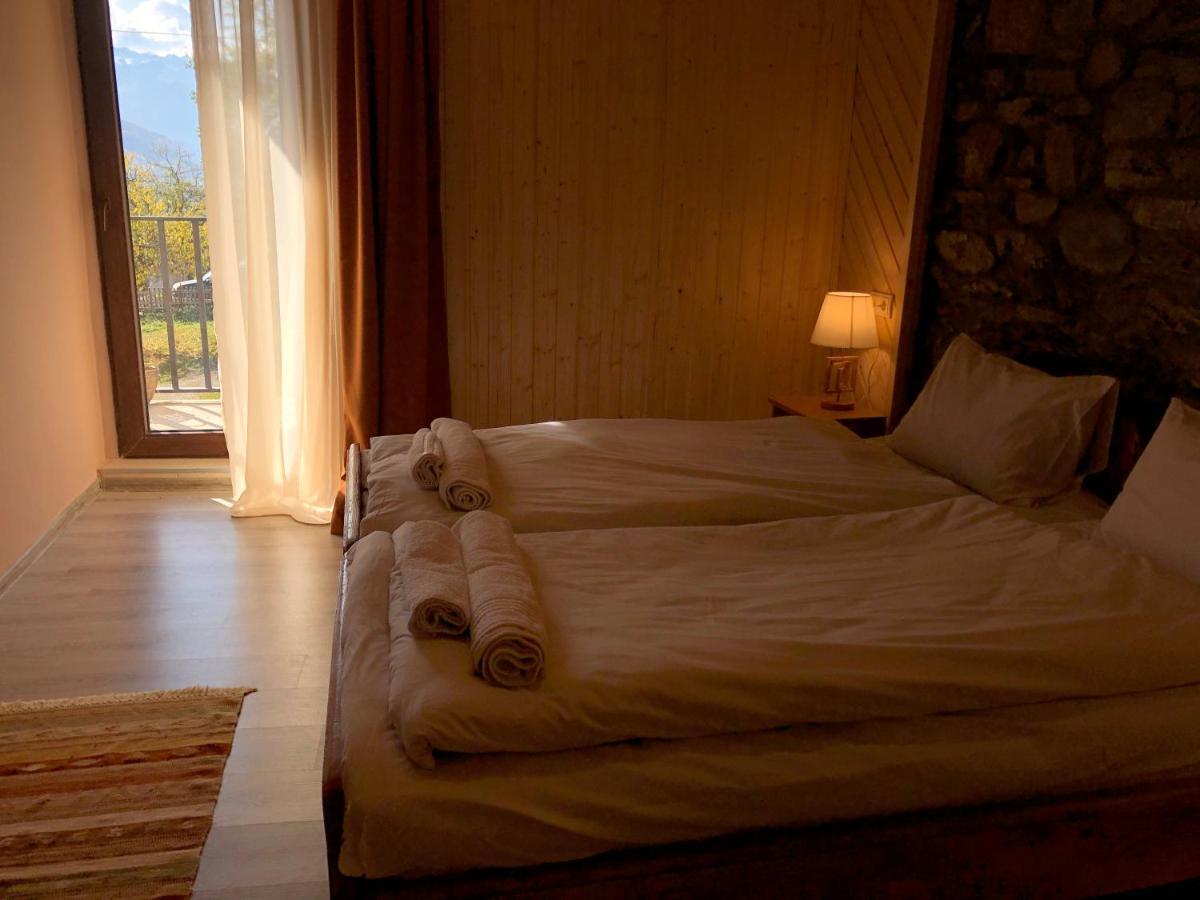 Guest House Keti Margiani ميستيا المظهر الخارجي الصورة